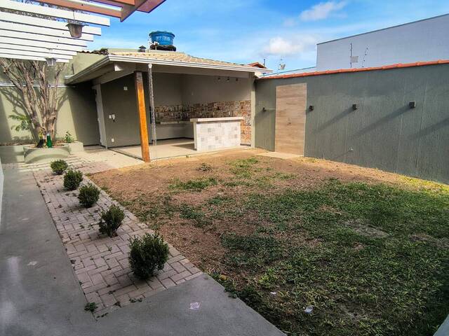 #32 - Casa para Venda em Contagem - MG